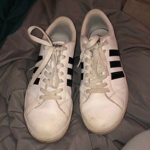 Adidas Sneakers